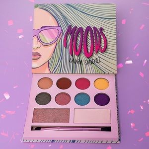 Laura Sanchez Rainbow Moods Palette